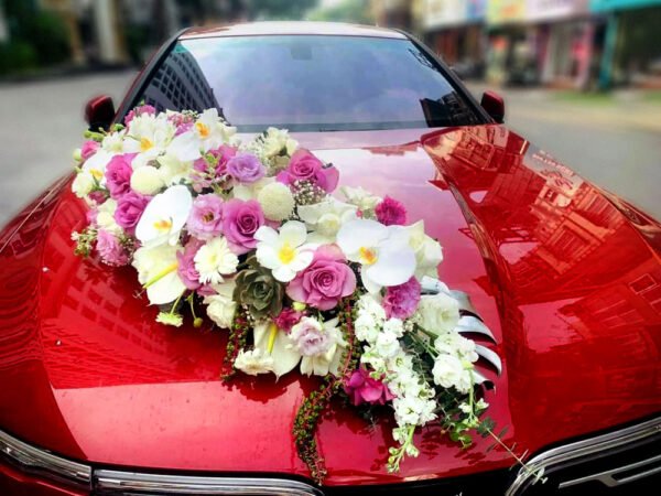 Xe hoa cưới hoa hồng màu tím