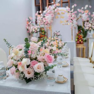 hoa-ban-gia-tien-hong-song-hy