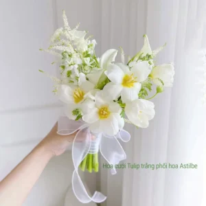 Hoa cưới Tulip trắng phối Astilbe 3 Hoa cưới Tulip trắng phối Astilbe và hoa Rum